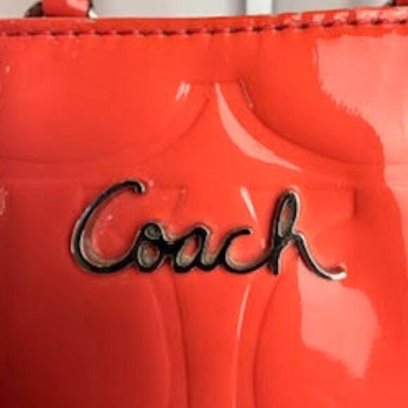 Coach Patent Leather Red Signature Embossed Tote Bag Shoulder Purse - Picture 5 of 11